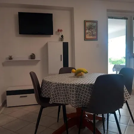 Igo Apartment